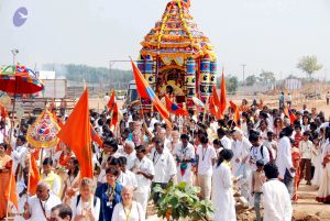 20091229DSC 8182 CMP WM00100 Procession.jpg