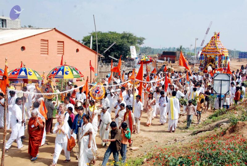 File:20091229DSC 8187 CMP WM00100 Procession.jpg