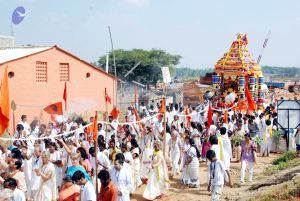 20091229DSC 8193 CMP WM00100 Procession.jpg