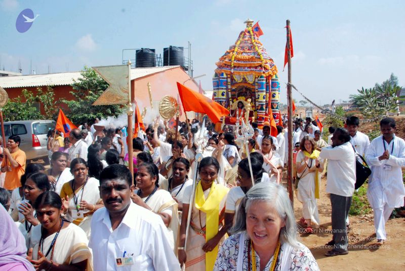 File:20091229DSC 8204 CMP WM00100 Procession.jpg