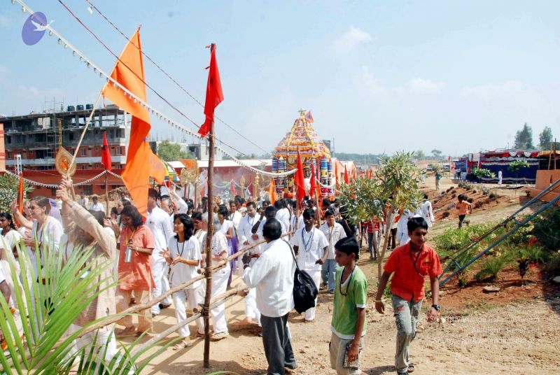 File:20091229DSC 8210 CMP WM00100 Procession.jpg