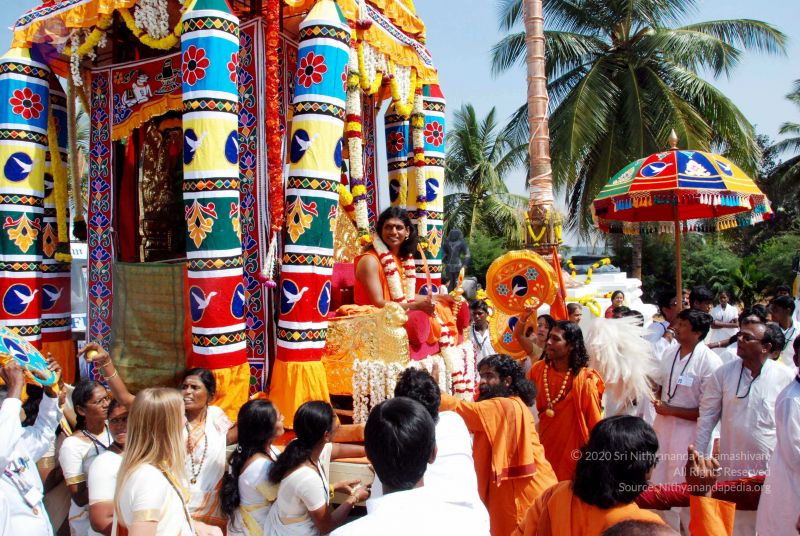 File:20091229DSC 8279 CMP WM00100 Procession.jpg