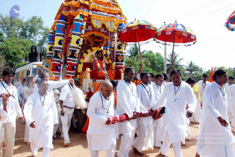 File:20091229DSC 8288 CMP WM00100 Procession.jpg