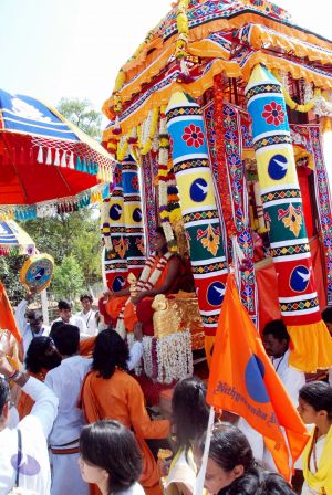 20091229DSC 8342 CMP WM00100 Procession.jpg