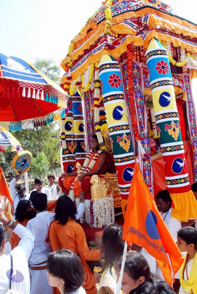 File:20091229DSC 8342 CMP WM00100 Procession.jpg