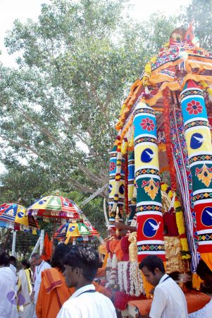 20091229DSC 8355 CMP WM00100 Procession.jpg