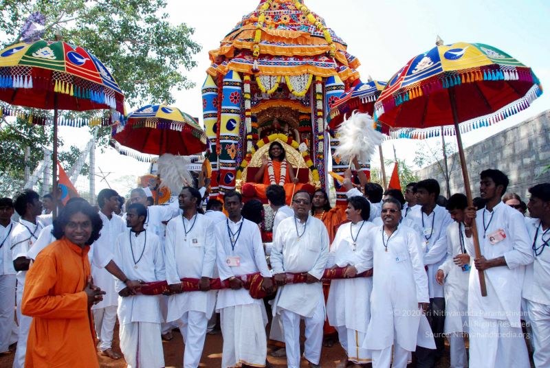 File:20091229DSC 8369 CMP WM00100 Procession.jpg