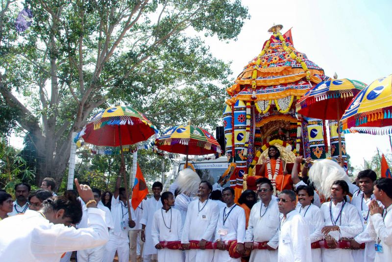 File:20091229DSC 8374 CMP WM00100 Procession.jpg