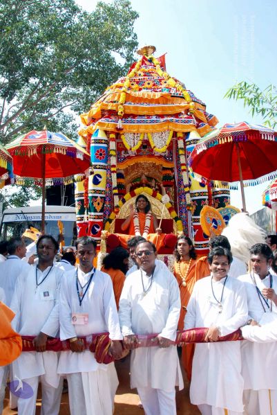 File:20091229DSC 8387 CMP WM00100 Procession.jpg