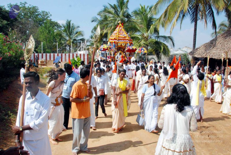 File:20091229DSC 8415 CMP WM00100 Procession.jpg