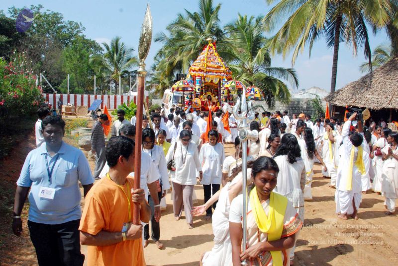 File:20091229DSC 8417 CMP WM00100 Procession.jpg