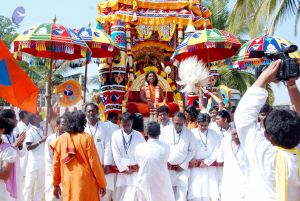 20091229DSC 8420 CMP WM00100 Procession.jpg