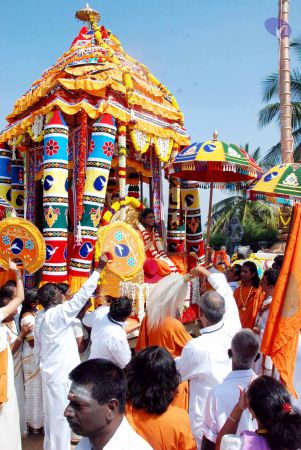 20091229DSC 8459 CMP WM00100 Procession.jpg