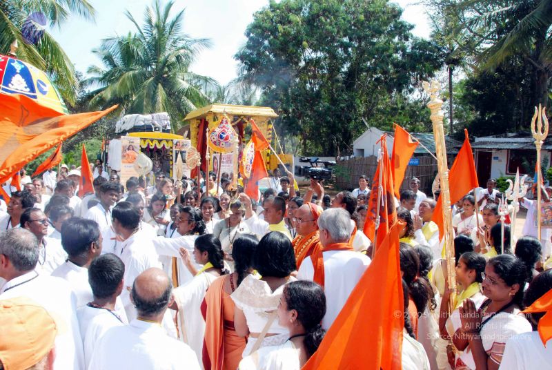 File:20091229DSC 8467 CMP WM00100 Procession.jpg