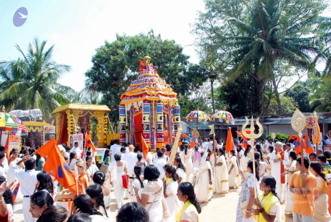 20091229DSC 8477 CMP WM00100 Procession.jpg