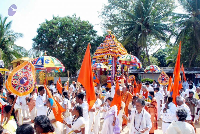 File:20091229DSC 8482 CMP WM00100 Procession.jpg