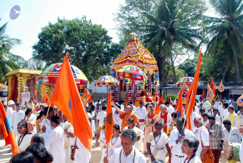 File:20091229DSC 8483 CMP WM00100 Procession.jpg