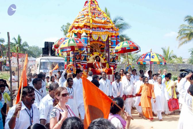 20091229DSC 8514 CMP WM00100 Procession.jpg