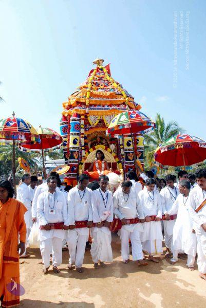 File:20091229DSC 8534 CMP WM00100 Procession.jpg