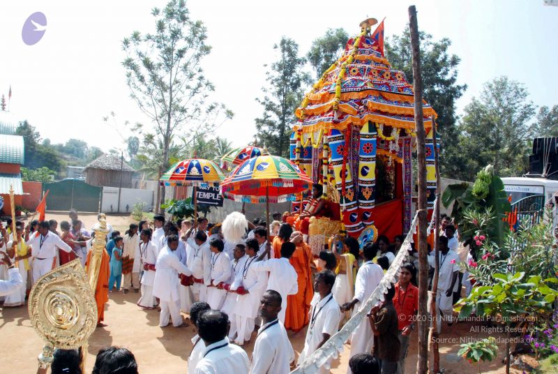 File:20091229DSC 8561 CMP WM00100 Procession.jpg