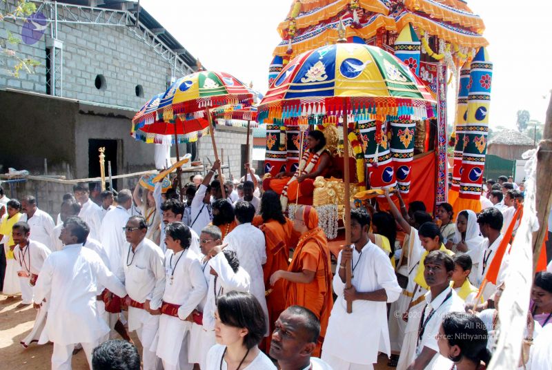 File:20091229DSC 8567 CMP WM00100 Procession.jpg