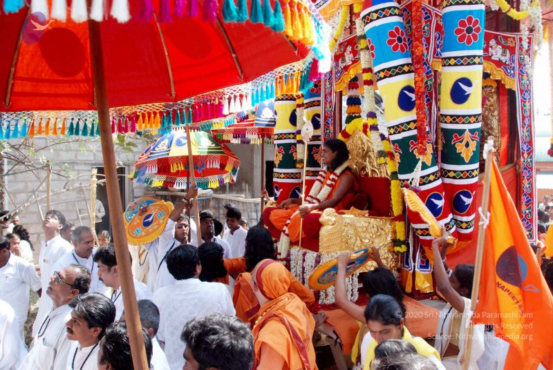 File:20091229DSC 8571 CMP WM00100 Procession.jpg