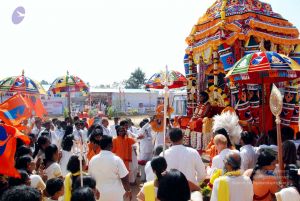 20091229DSC 8604 CMP WM00100 Procession.jpg