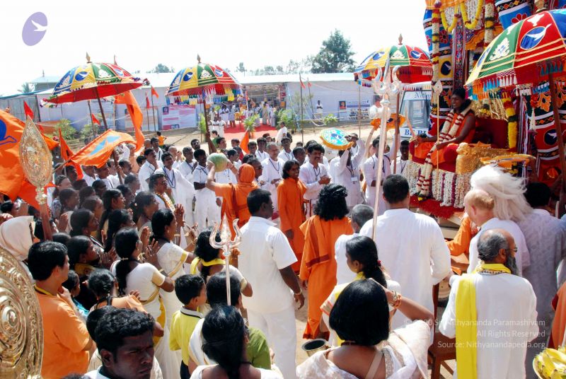 File:20091229DSC 8609 CMP WM00100 Procession.jpg