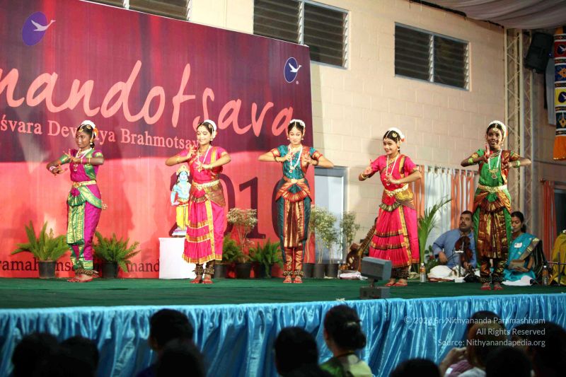 File:20091229IMG 1145 CMP WM01.jpg