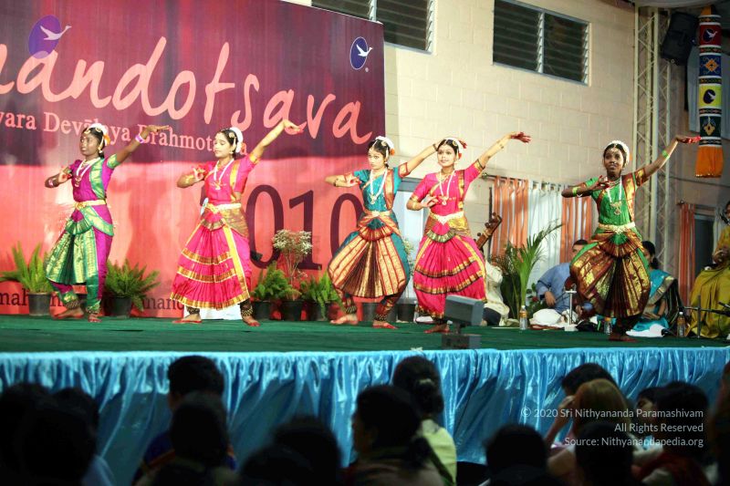 File:20091229IMG 1148 CMP WM01.jpg