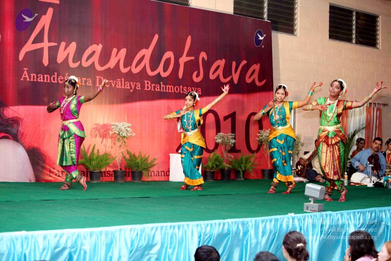 File:20091229IMG 1230 CMP WM01.jpg