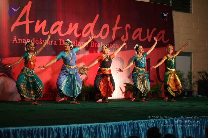 File:20091230IMG 2350 CMP WM001.jpg