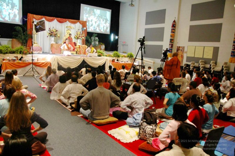 File:2009 2009-Yogam-LA DSC 05690101.jpg