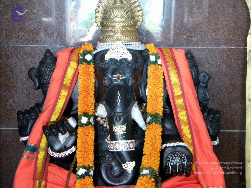 File:20100101DSCN2516 CMP WM001.jpg