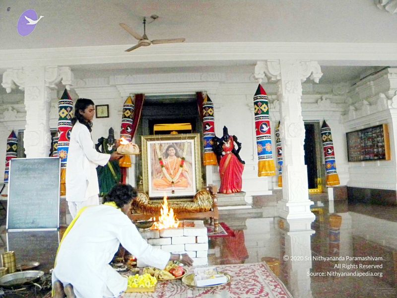 File:20100101DSCN2619 CMP WM001.jpg