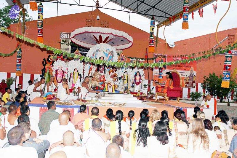 File:20101015IMG 7709 CMP WM001.jpg