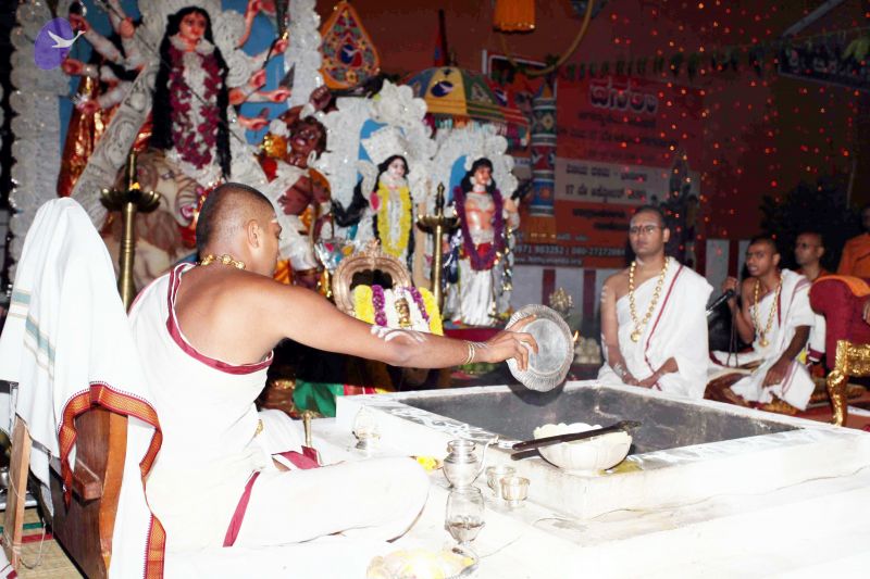 File:20101015IMG 7826 CMP WM001.jpg