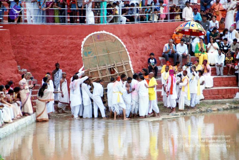 File:20101017DSC 6107 CMP WM0001000.jpg