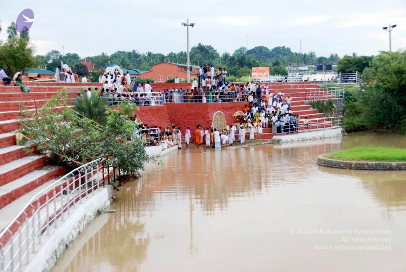 File:20101017DSC 6116 CMP WM0001000.jpg