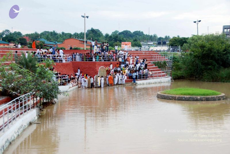 File:20101017DSC 6130 CMP WM0001000.jpg