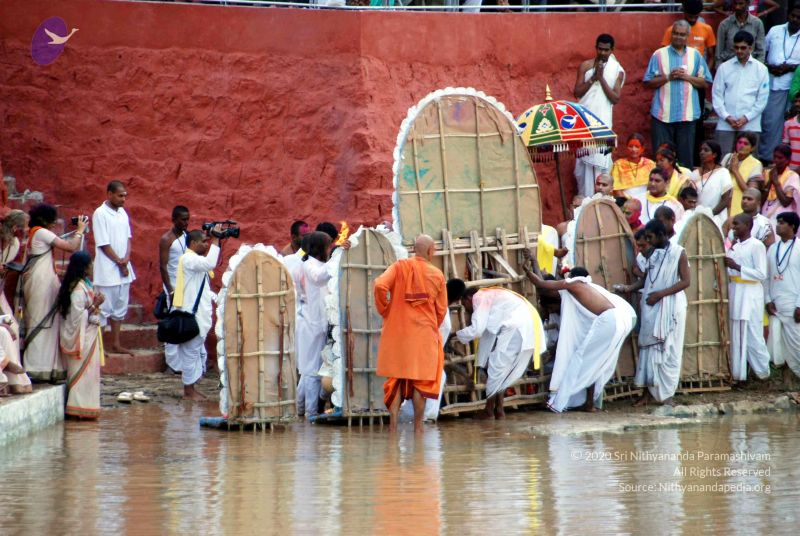 File:20101017DSC 6136 CMP WM0001000.jpg