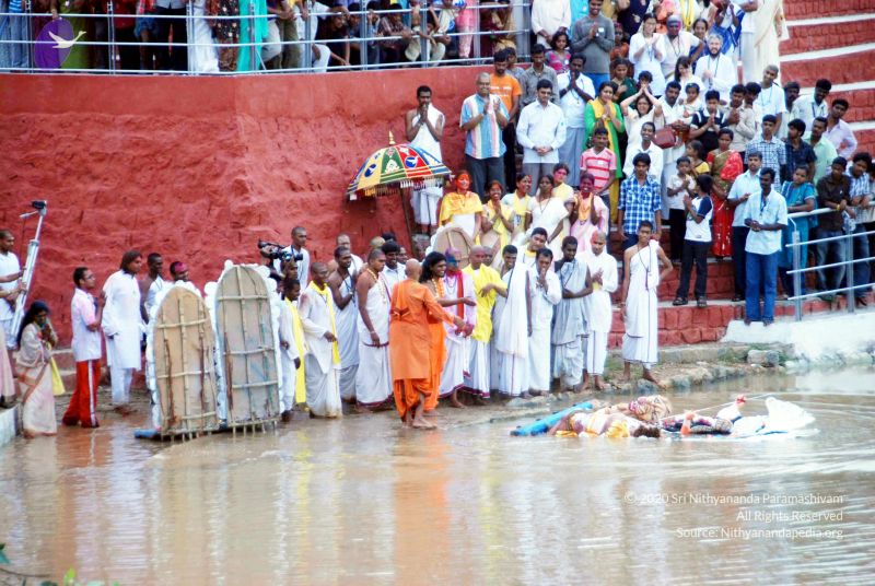 File:20101017DSC 6146 CMP WM0001000.jpg