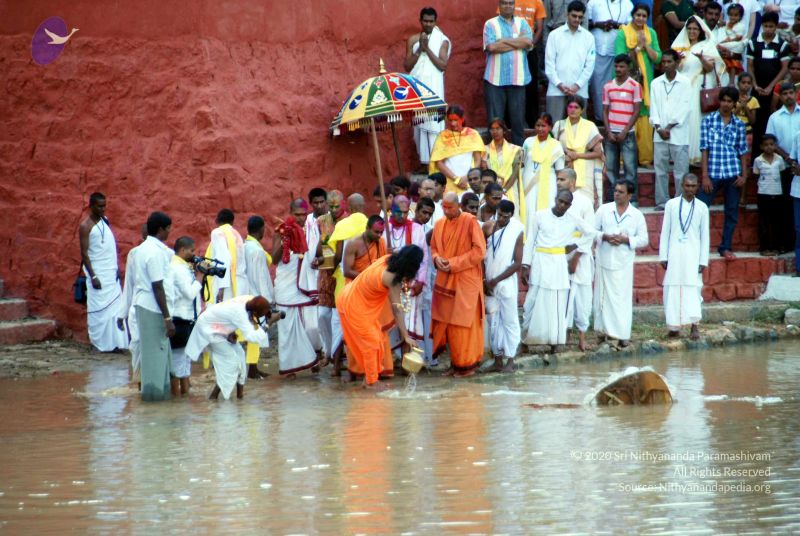 File:20101017DSC 6173 CMP WM0001000.jpg