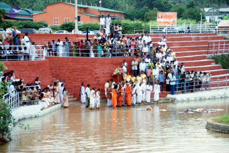 File:20101017DSC 6175 CMP WM0001000.jpg