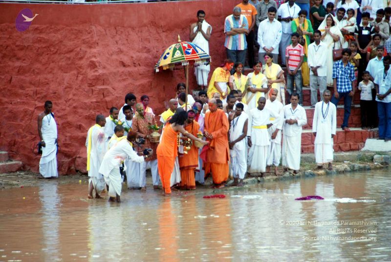 File:20101017DSC 6179 CMP WM0001000.jpg