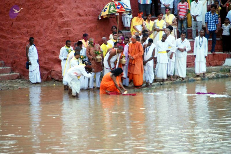 File:20101017DSC 6185 CMP WM0001000.jpg