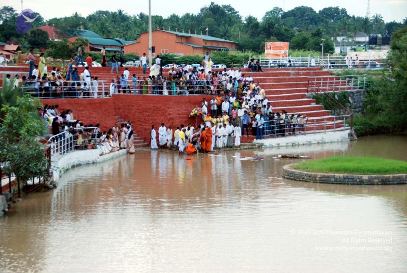 File:20101017DSC 6217 CMP WM0001000.jpg