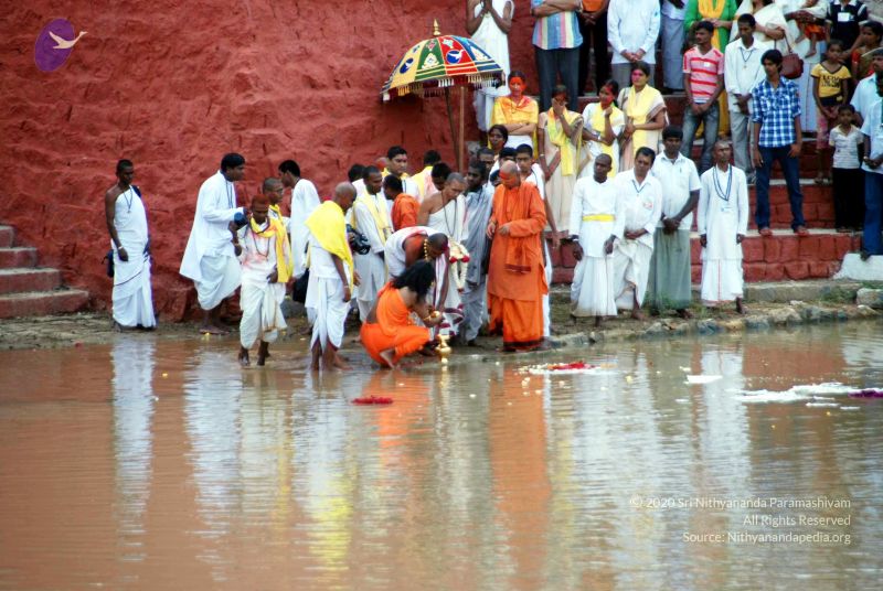 File:20101017DSC 6219 CMP WM0001000.jpg