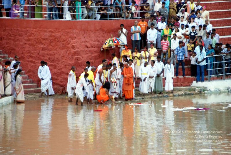 File:20101017DSC 6221 CMP WM0001000.jpg