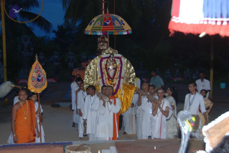 File:20101105 Photo 1335 1LeL-iaLe 2L4WQ3nfFR6ExB rpvzUiYX.JPG